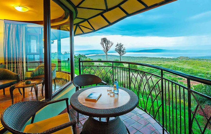 6 Day Masaai Mara-Lake Naivasha-Amboseli Safari