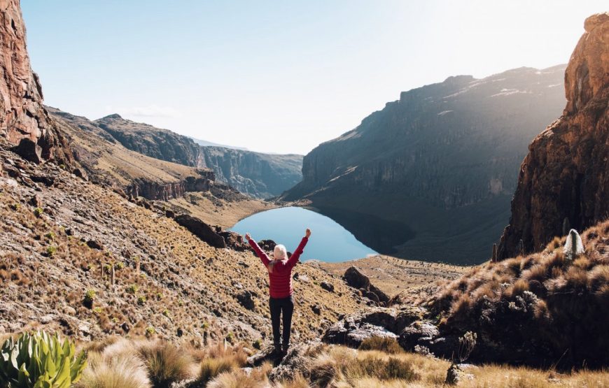 4-Day Mount Kenya Naro Moru Sirimon Route