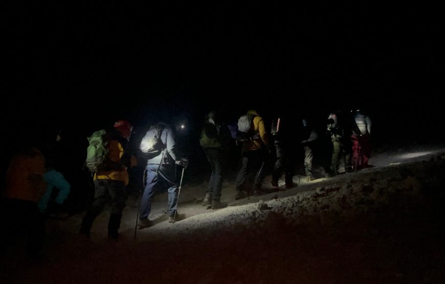 Mount Kenya Naro Moru Chogoria Route – 5 Days